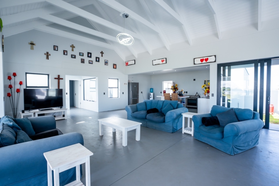 3 Bedroom Property for Sale in Olifantskop Western Cape